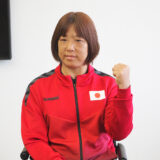 パリパラリンピックのアーチェリー日本代表・重定知佳選手が北九州市役所を訪問　メダル獲得を誓う